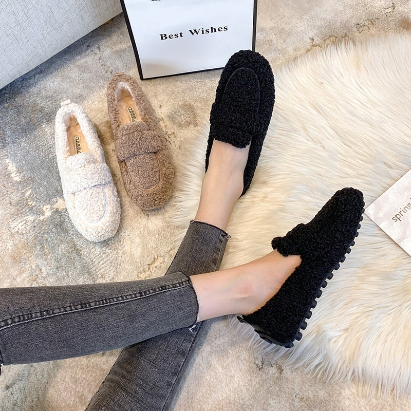 Arielle Plush Moccasins With Non-Slip Sole | Ponty