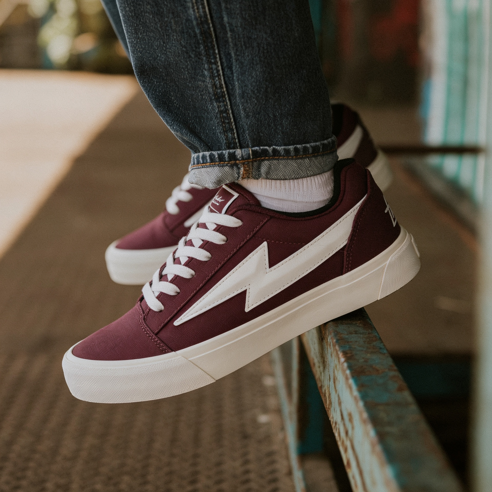 Steady — Low-Top Canvas Sneaker with Platform Sole