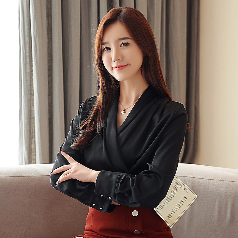 Women's soft pleated draped blouse with long sleeves | Ponty