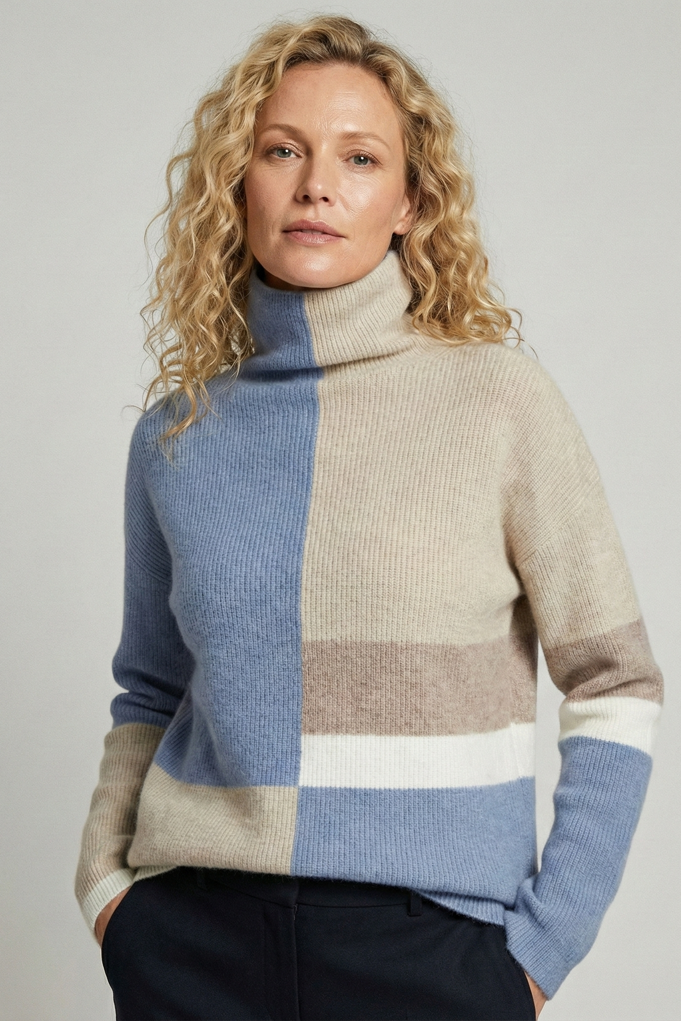 Jennie Turtleneck Sweater | Ponty