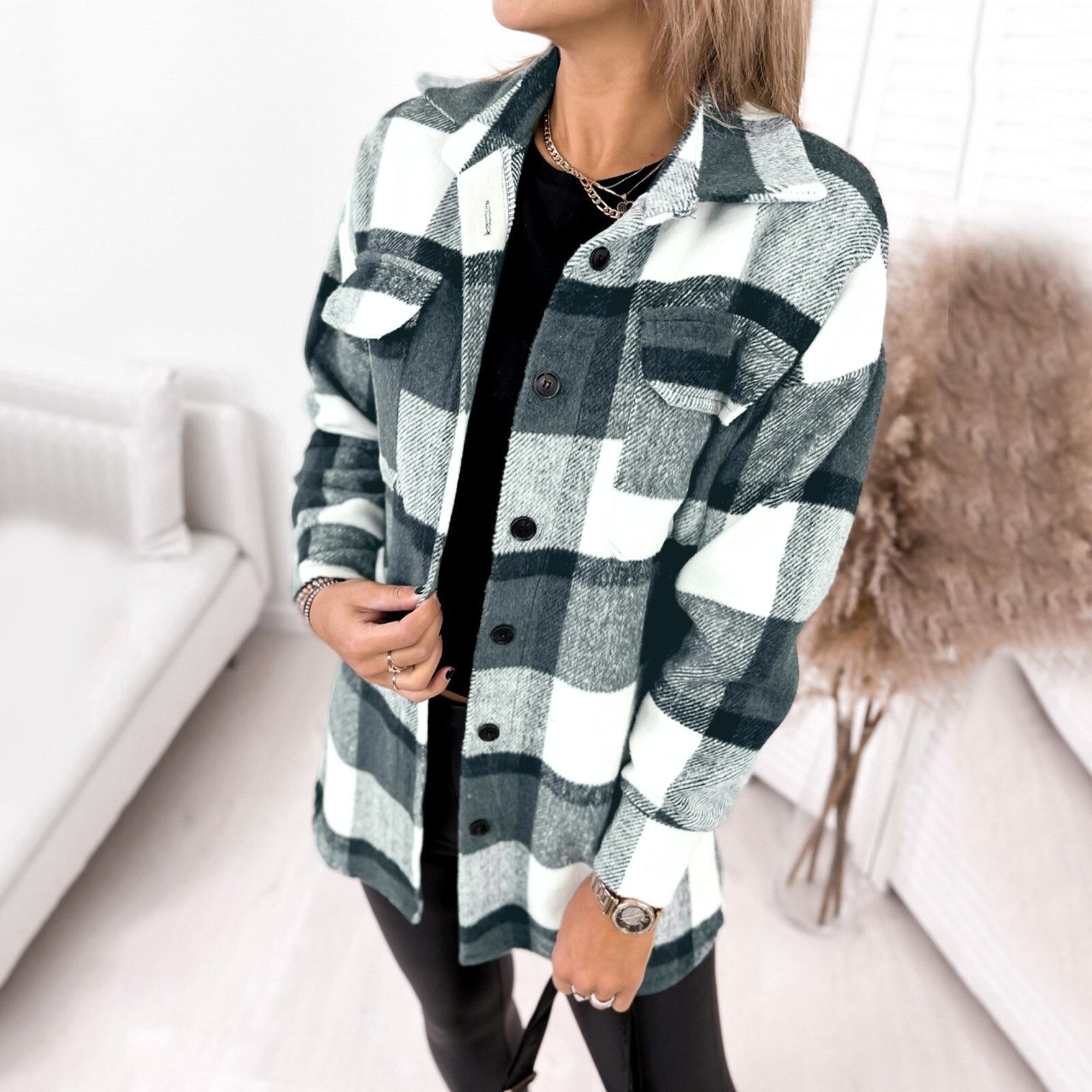 Breezy Check Collared Outerwear | Ponty